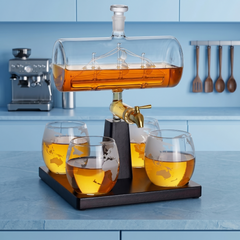 Sailing Ship Design 1000ml Decanter Set