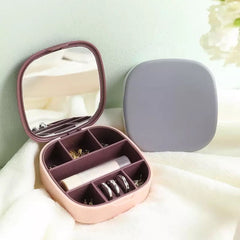 Mini jewellery box packing