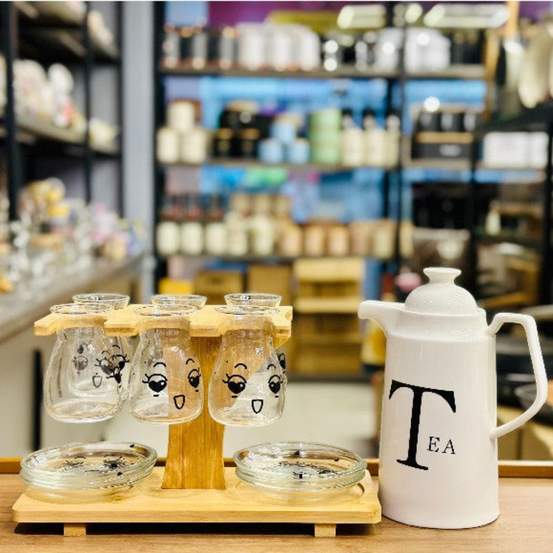 15-Piece Porcelain Tea Serving Set with Bamboo Stand