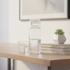 Handy 800ml Glass Carafe